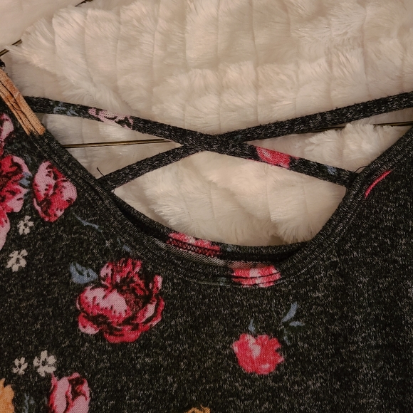 Women's grey body con floral long sleeve dress - Picture 3 of 4